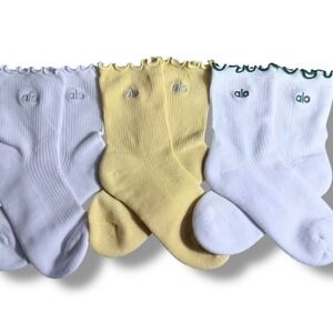 ALO Yoga Womens Lettuce Edge Socks 3 Pair Pack Sz M L 8-11 White Yellow